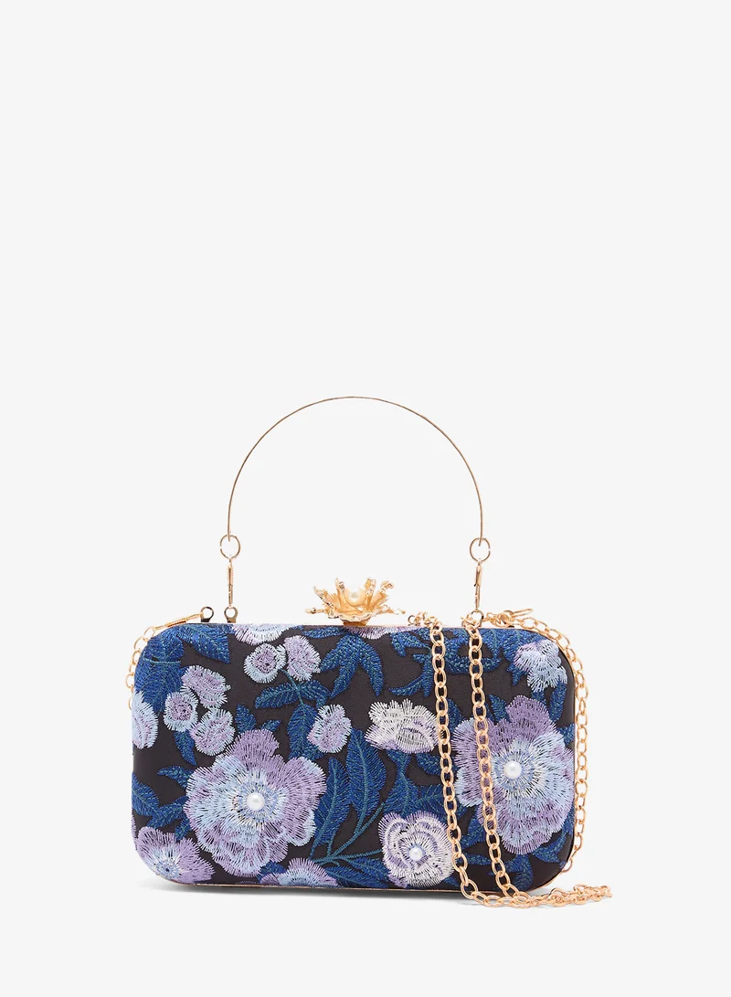 خزانة Woven Floral Print With Gold Accent Statement Clutch